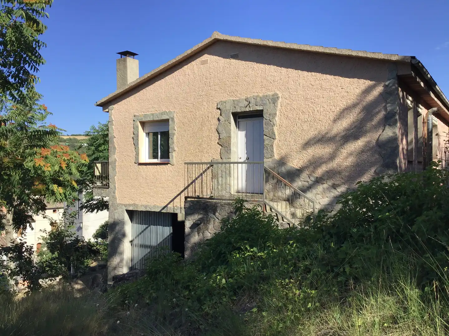 Vista exterior de Casa o xalet en venda en Les Avellanes i Santa Linya amb Aire condicionat, Calefacció i Terrassa