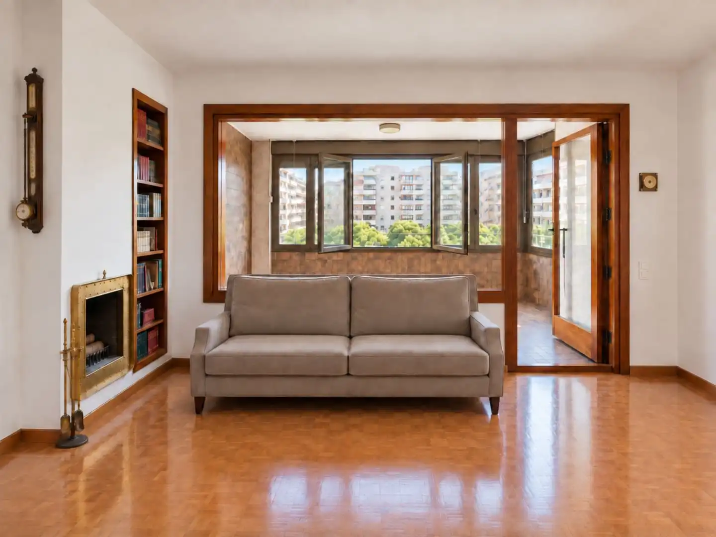 Sala d'estar de Pis en venda en  Madrid Capital amb Terrassa i Balcó