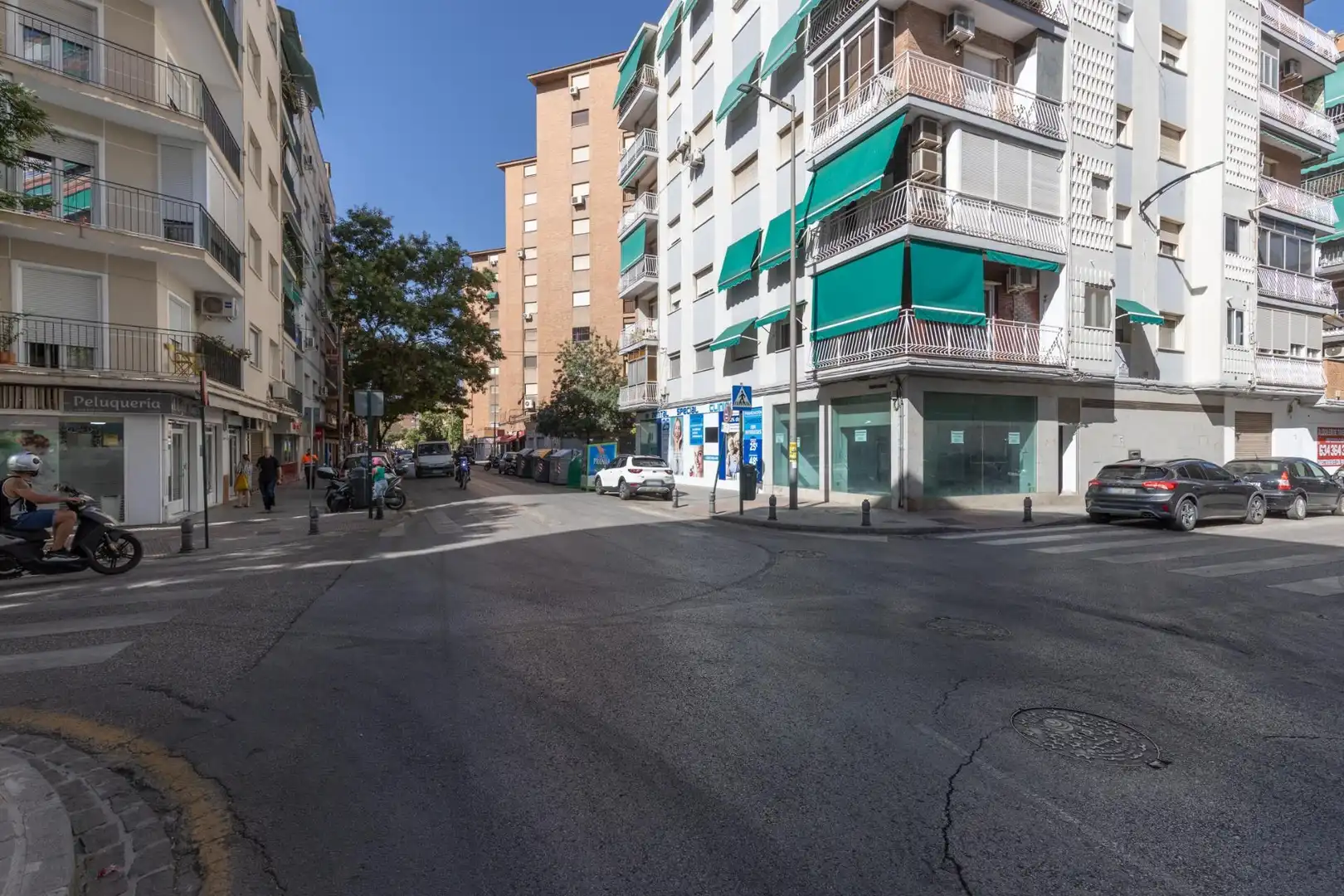 Außenansicht von Geschaftsraum zum Verkauf in Granada
