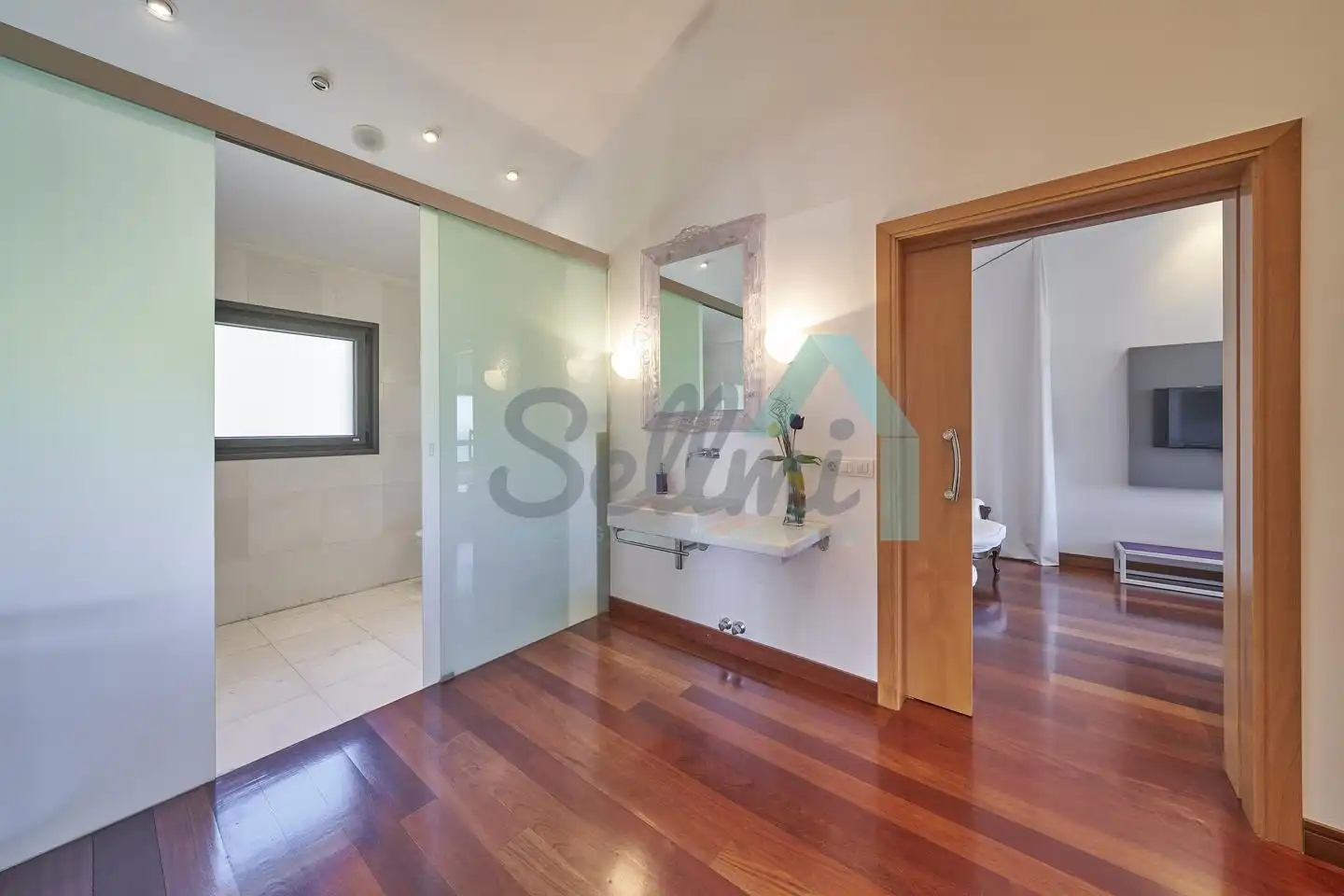Bathroom of Houses for sale in Gozón  with Heating, Private garden and Terrace