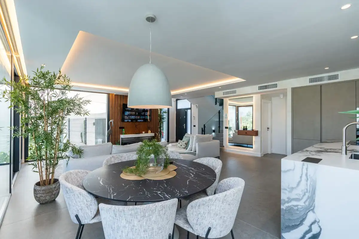 Dining room of Houses for sale in Mijas  with Air Conditioner, Heating and Private garden