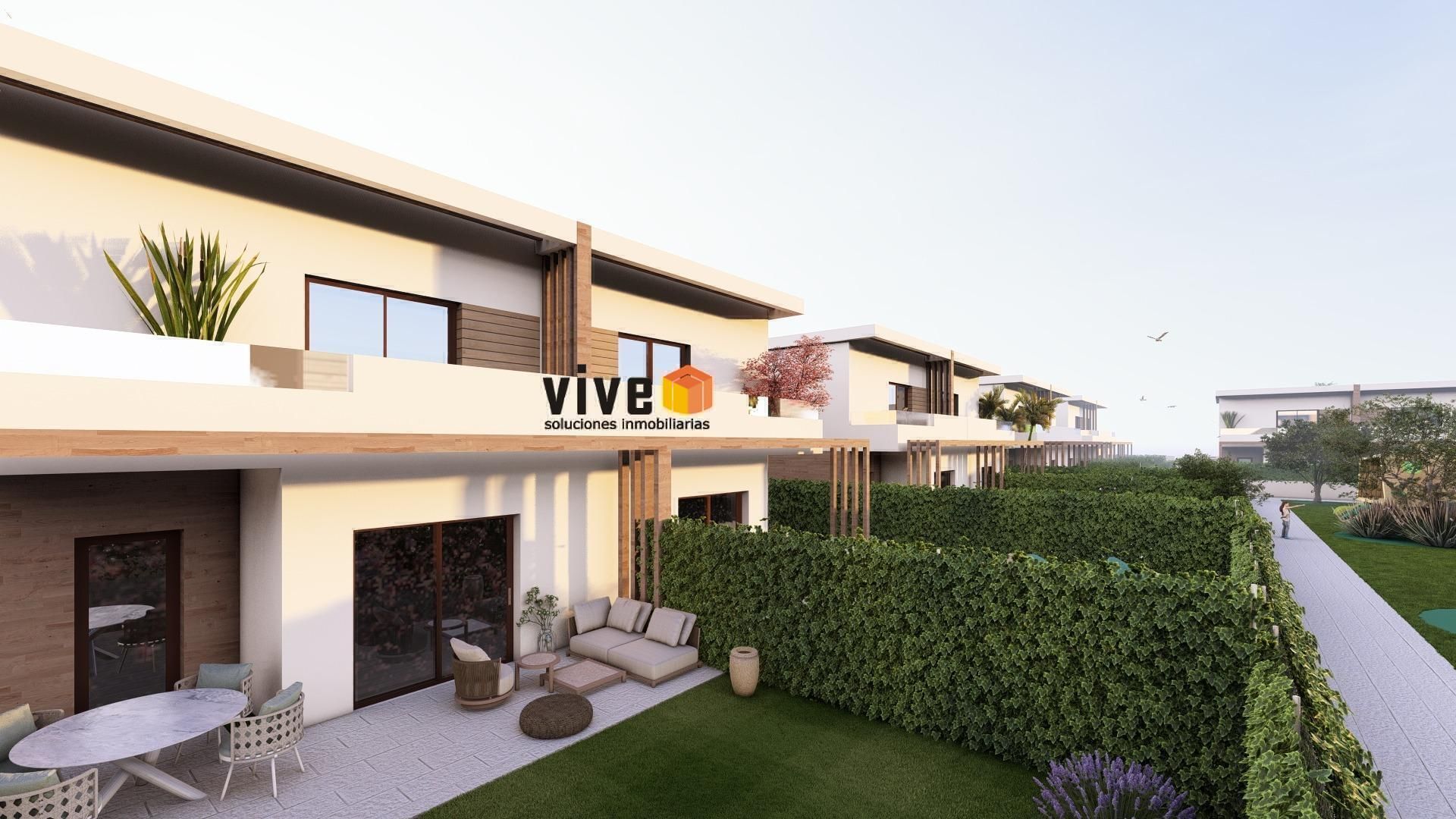 Exterior view of Single-family semi-detached for sale in Mairena del Aljarafe  with Private garden, Terrace and Community pool