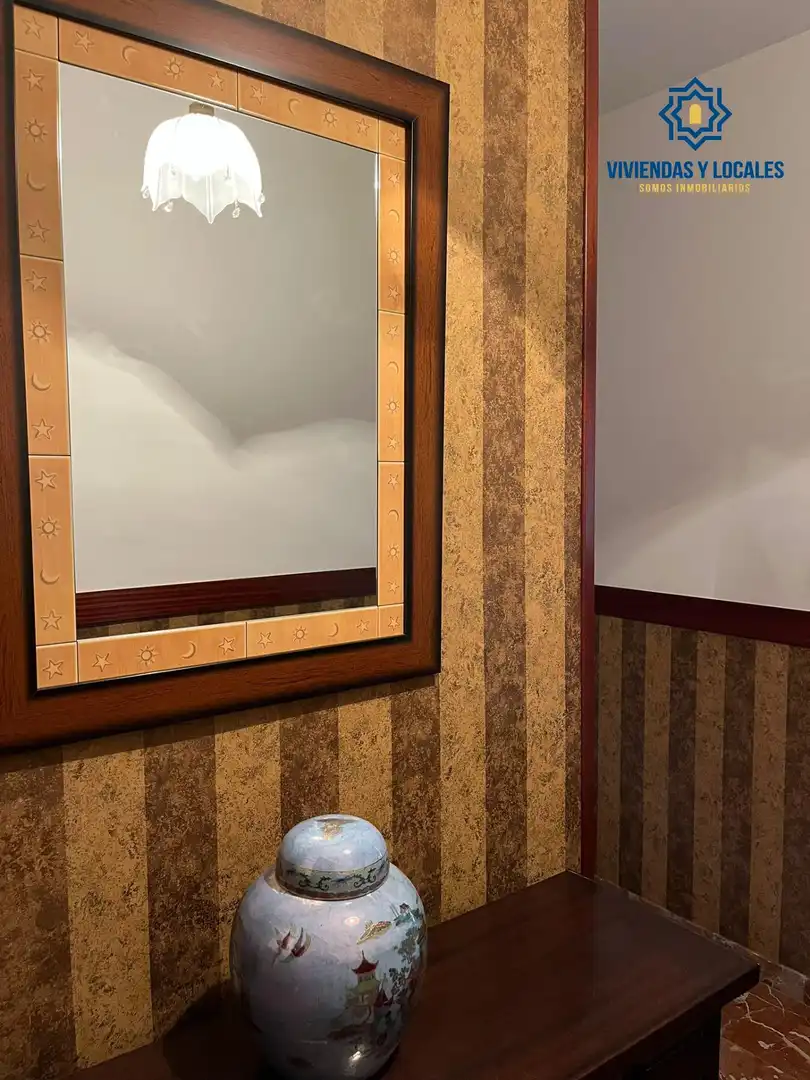 Baño de Piso de alquiler en Granada con Aire acondicionado, Amueblado y Balcón