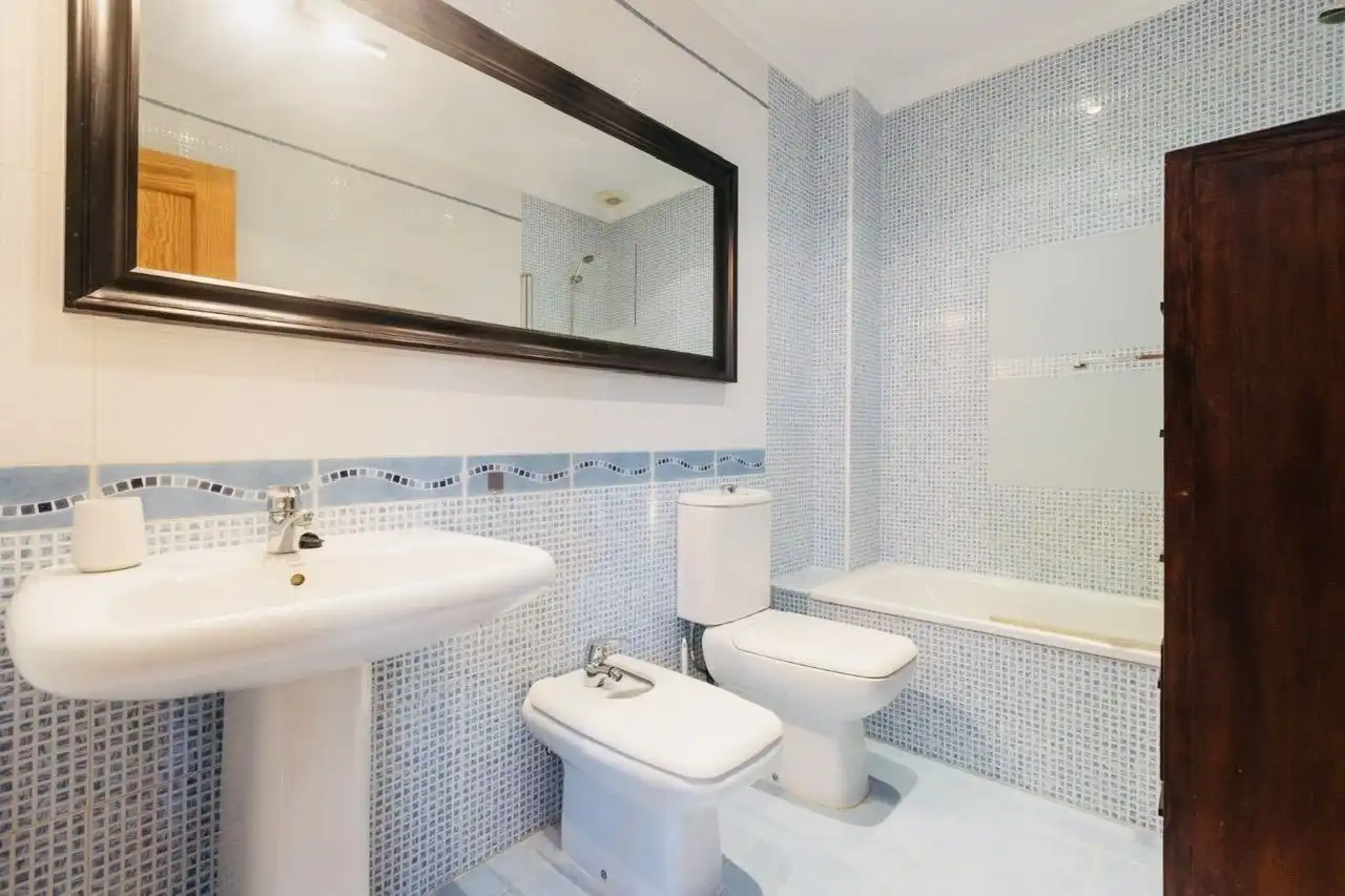 Bathroom of Duplexes for sale in Torrox
