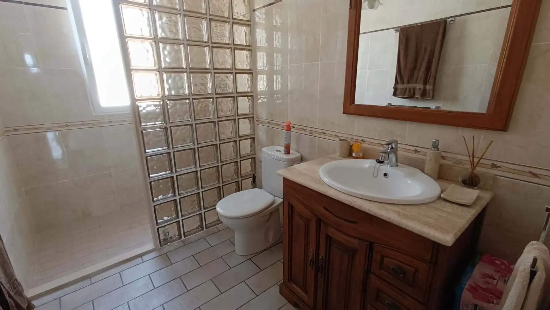 Bany de Casa o xalet en venda en Bufali amb Aire condicionat, Terrassa i Traster