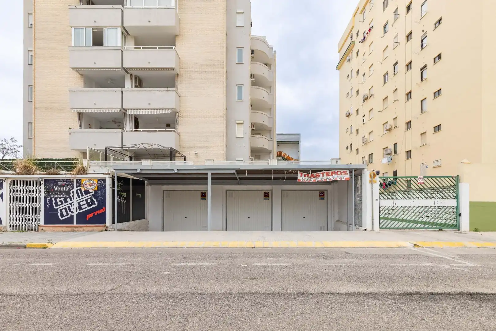 Parking of Flat for sale in Gandia  with Air Conditioner, Heating and Terrace