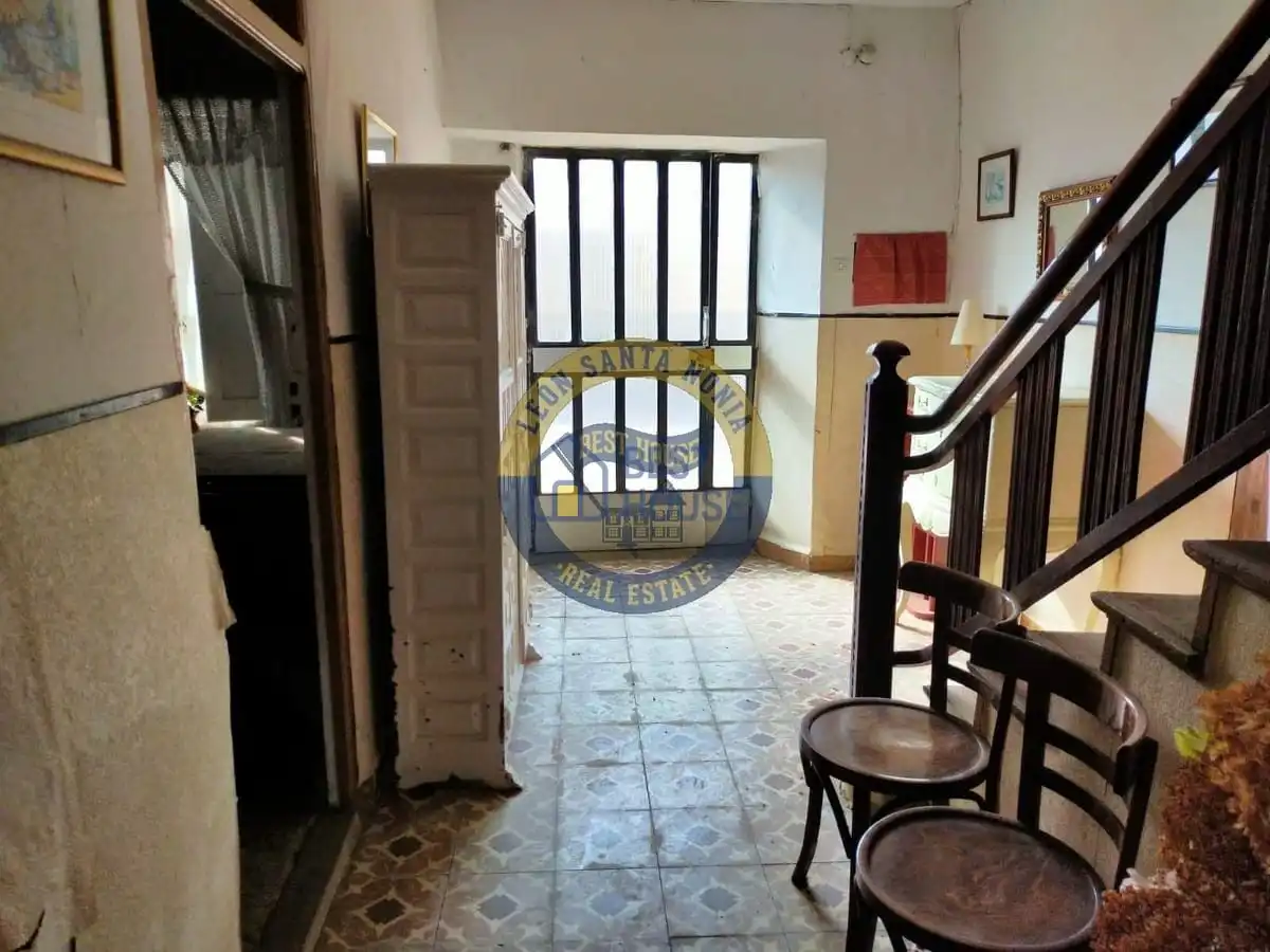 Country homes for sale in Mansilla de las Mulas  with Private garden and Balcony