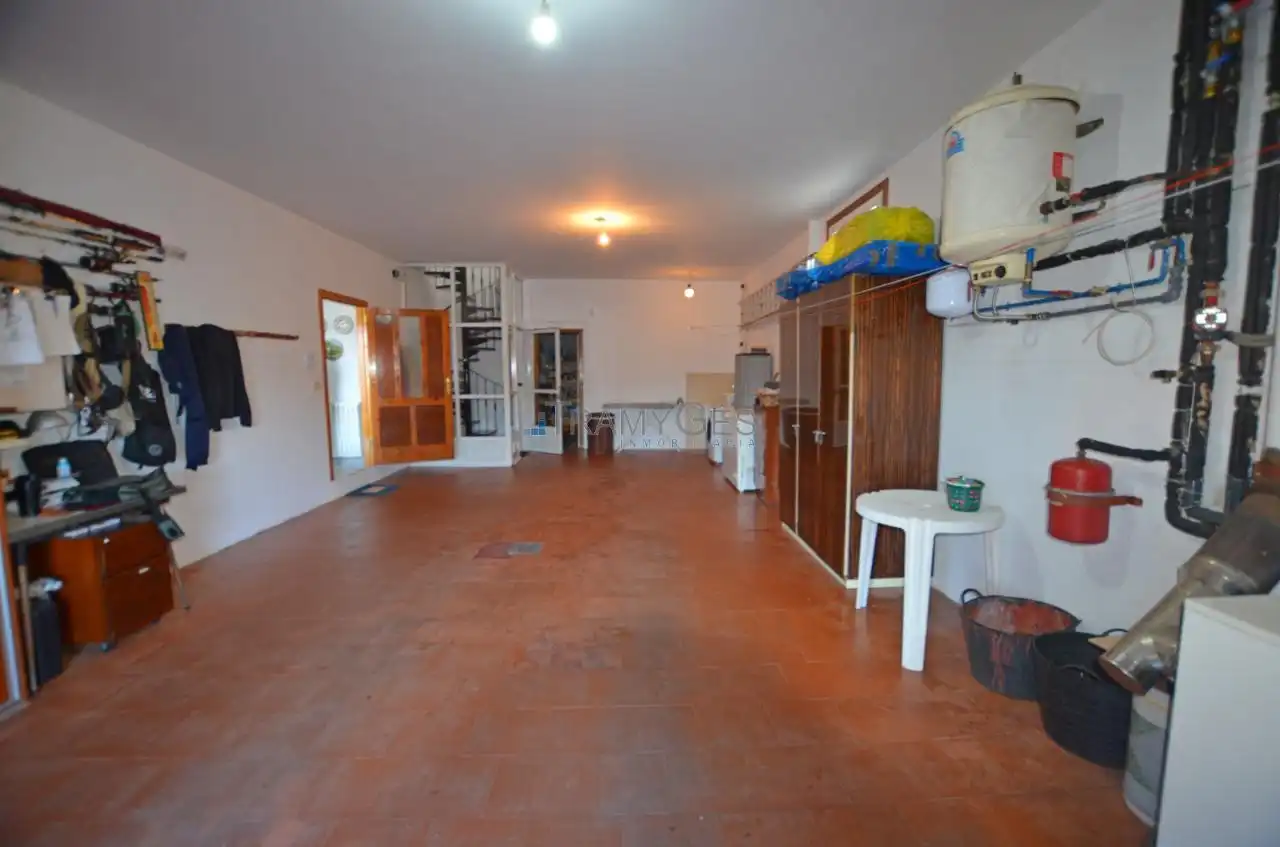 Casa o xalet en venda en Redondela amb Calefacció, Jardí privat i Terrassa