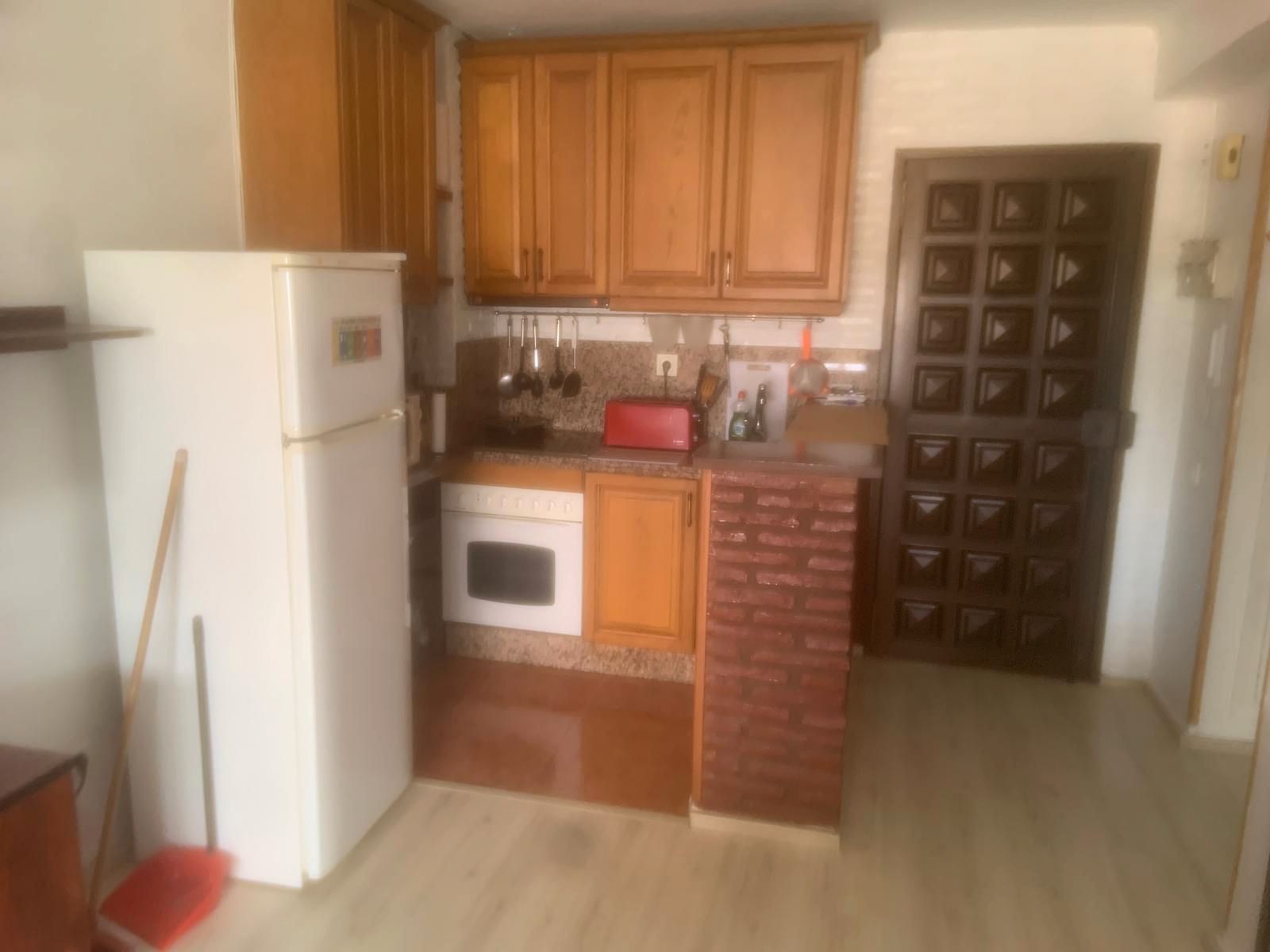 Kitchen of Apartment for sale in Vélez-Málaga  with Community pool