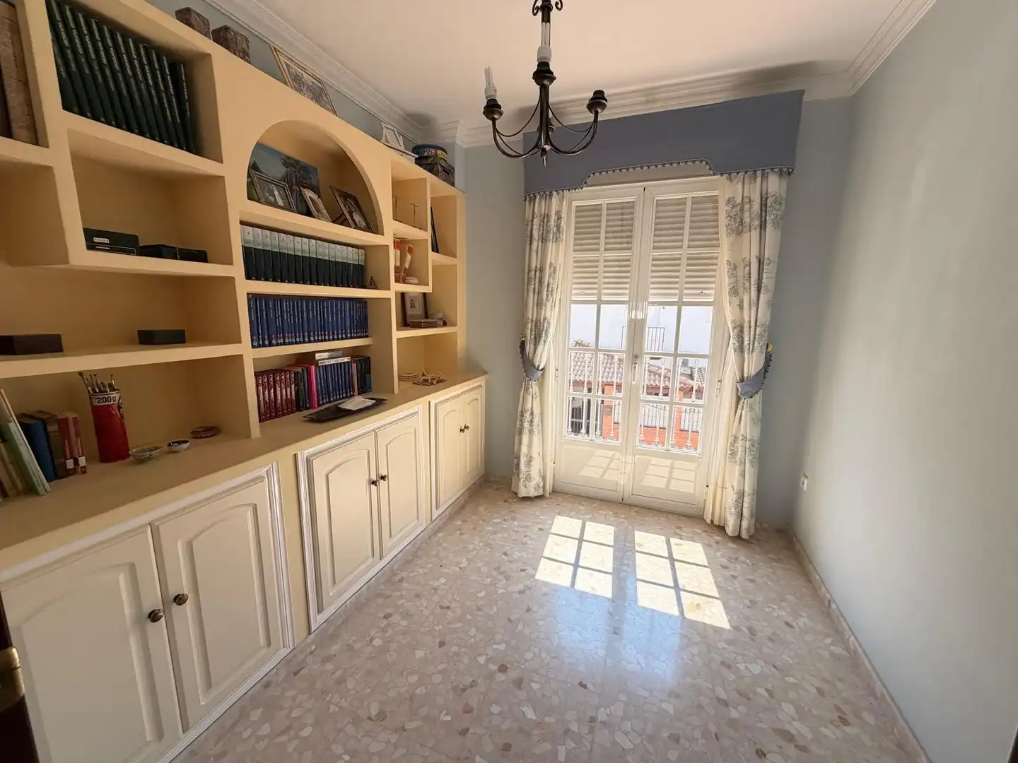 Dormitori de Casa o xalet en venda en Morón de la Frontera