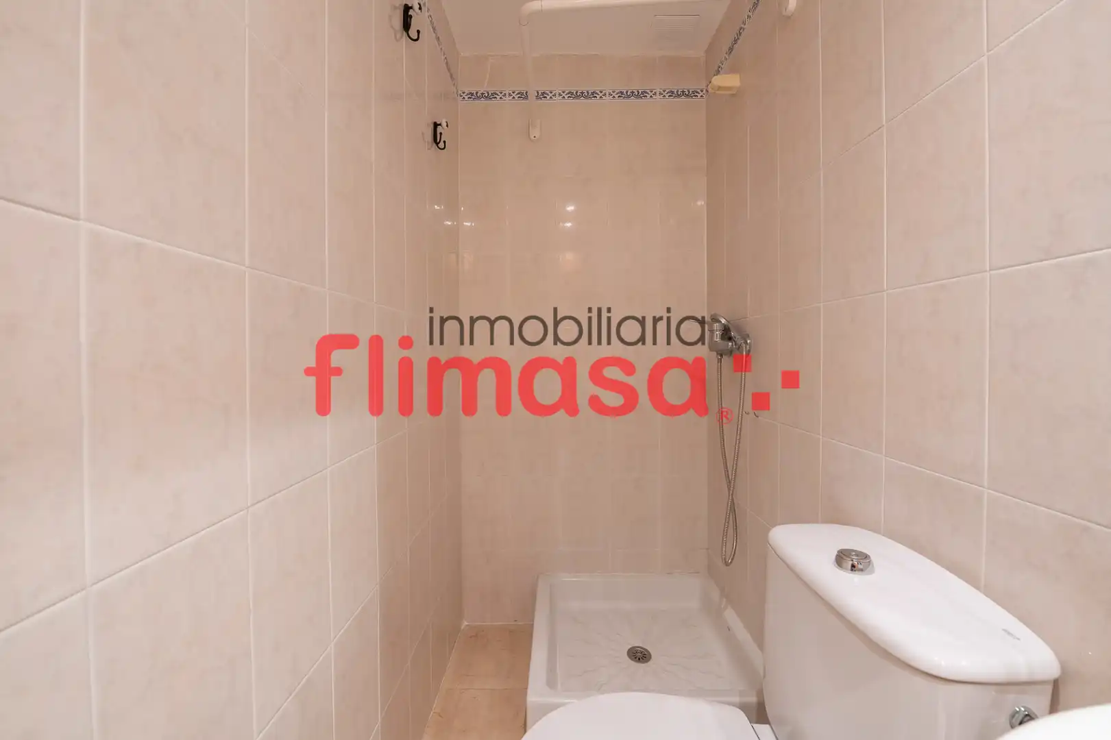 Bany de Apartament en venda en Villaviciosa de Odón amb Aire condicionat, Terrassa i Piscina comunitària