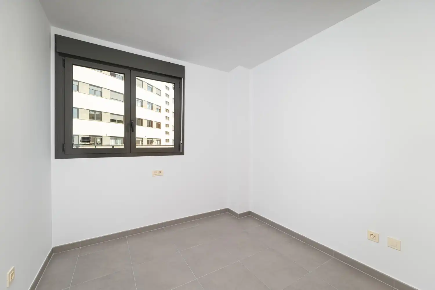 Piso con terraza en venta en Benicalap, imagen 7