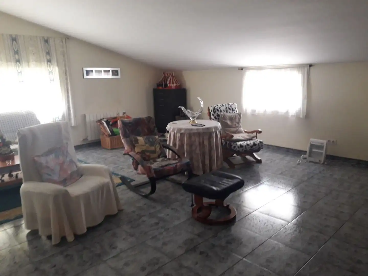 Sala de estar de Casa o chalet en venta en Olesa de Bonesvalls con Aire acondicionado, Calefacción y Jardín privado