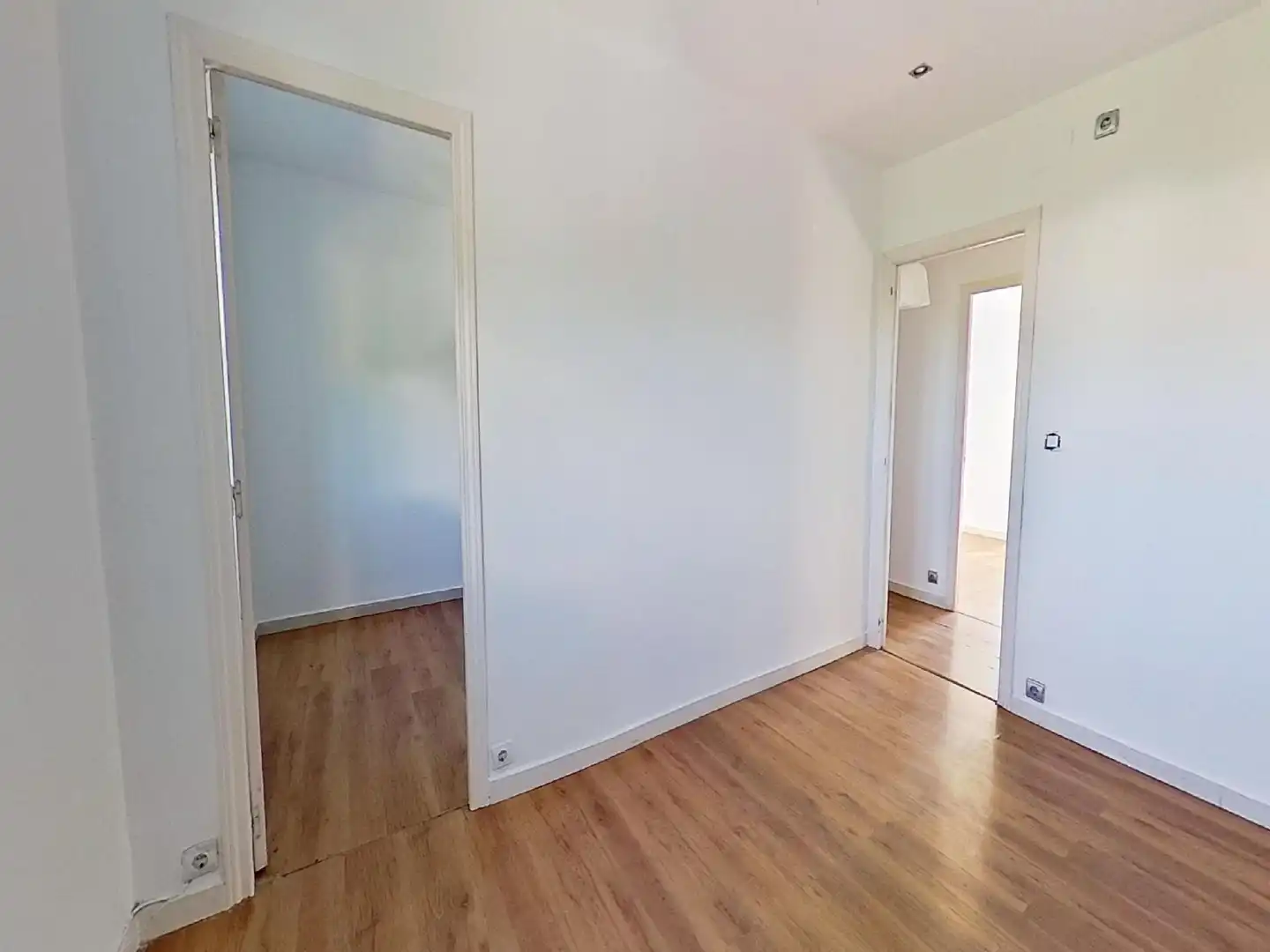 Bedroom of Flat for sale in Basauri 
