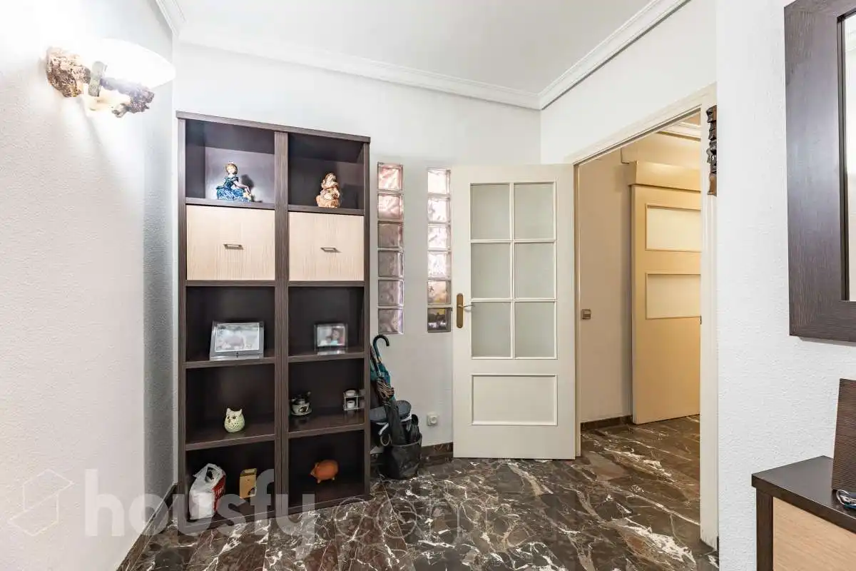 Flat for sale in Pallejà  with Air Conditioner, Heating and Balcony