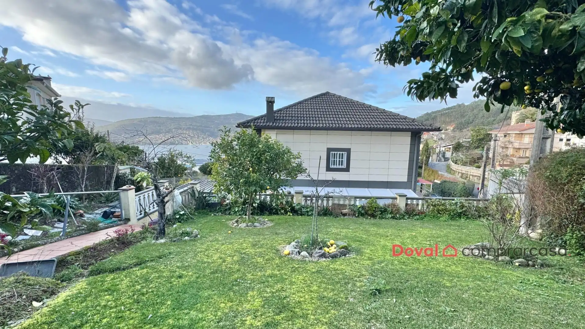 Exterior view of Houses for sale in Redondela  with Heating, Private garden and Jacuzzi
