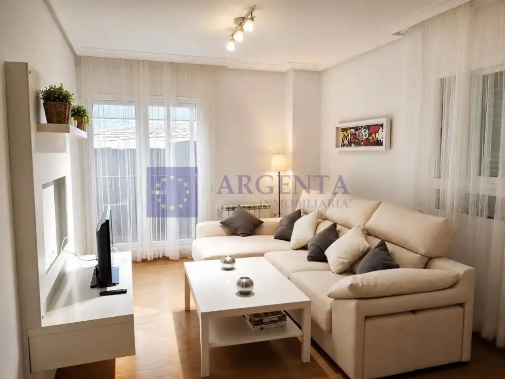 Appartement avec ascenseur à louer à Montesol - Mejostilla