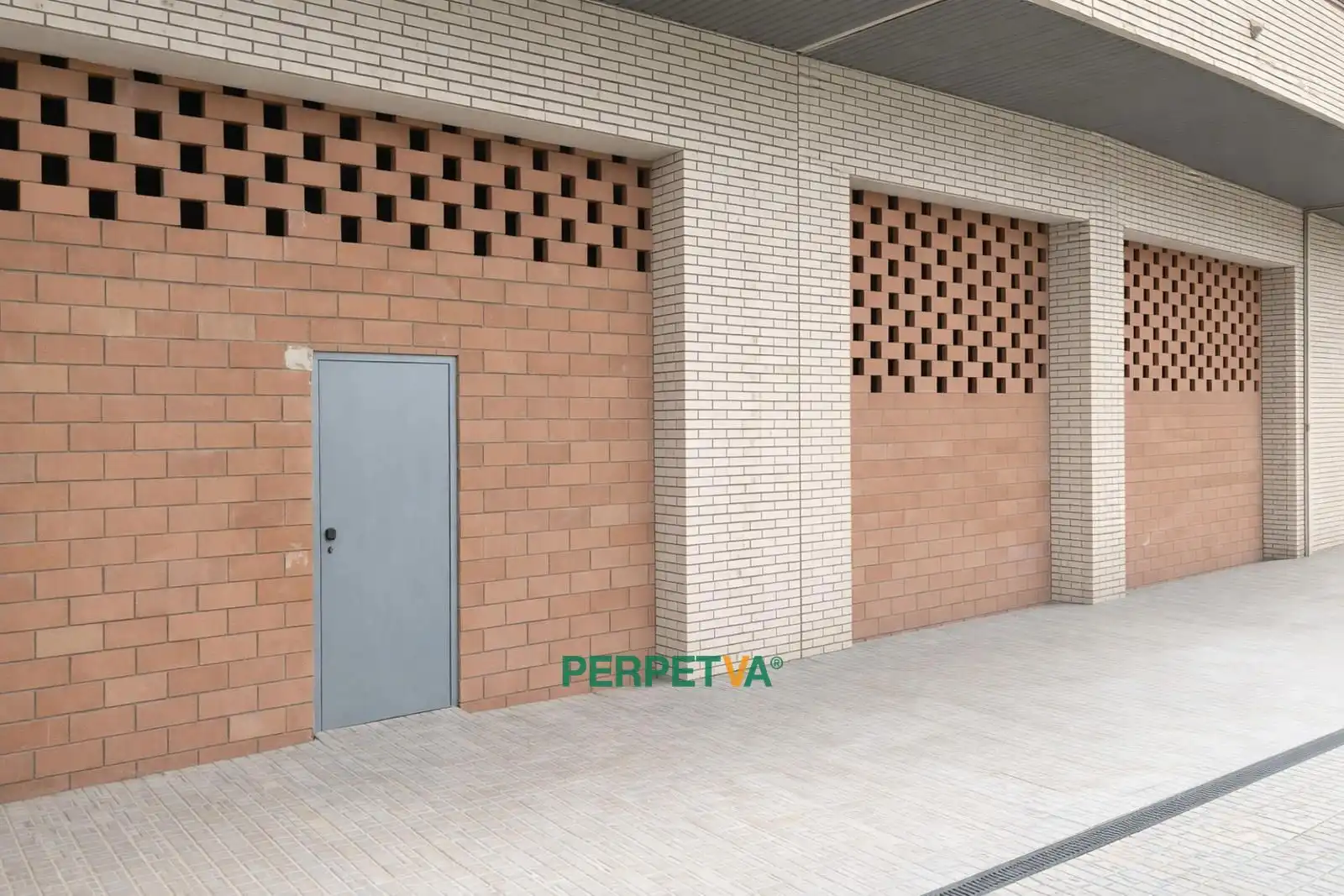 Local comercial en venda a de Sant Pere Claver, imagen 5