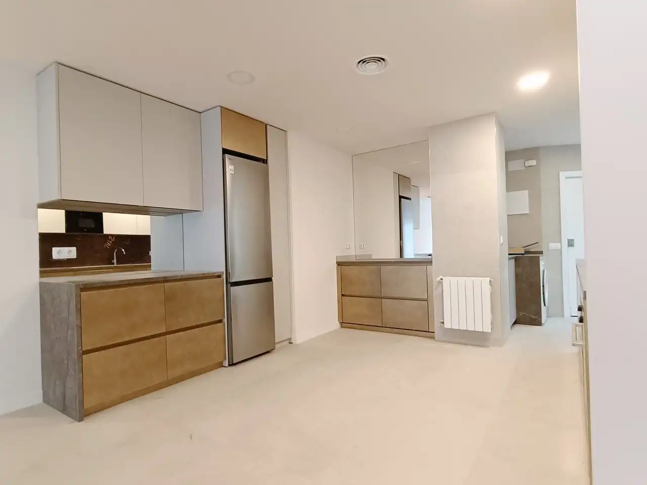 Kitchen of Flat for rent in Madrid  with Air Conditioner, Heating and Terrace