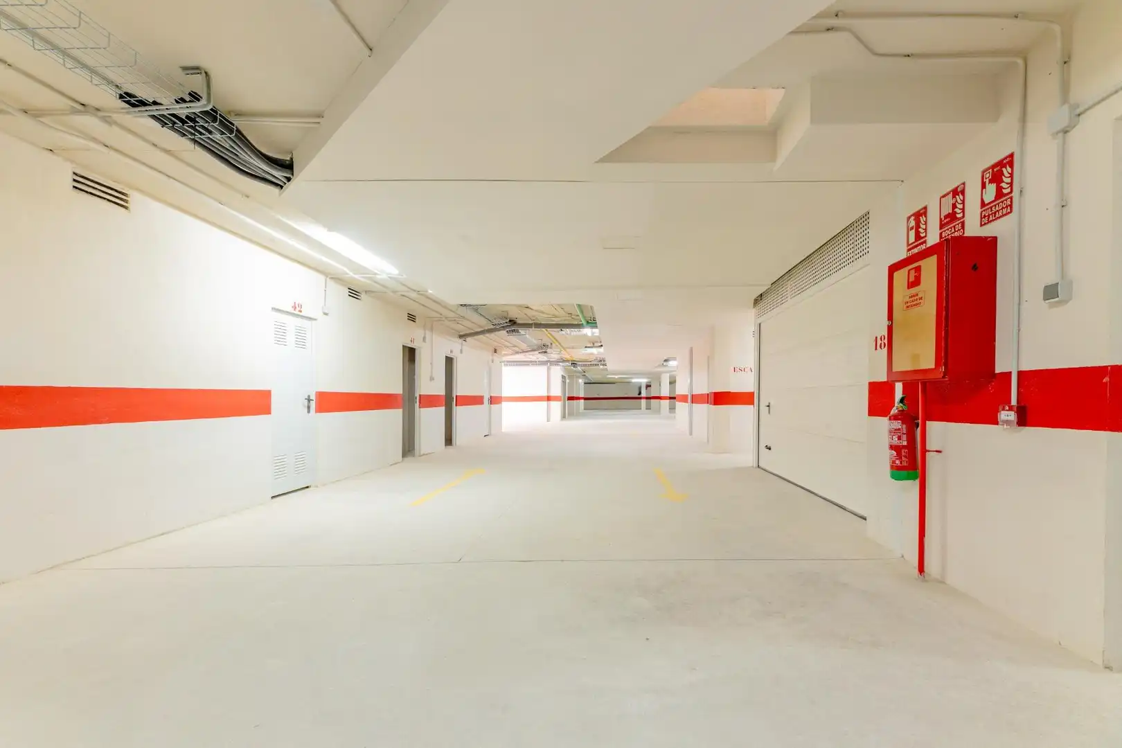 Aparcament de Àtic en venda en Gandia amb Aire condicionat, Calefacció i Parquet