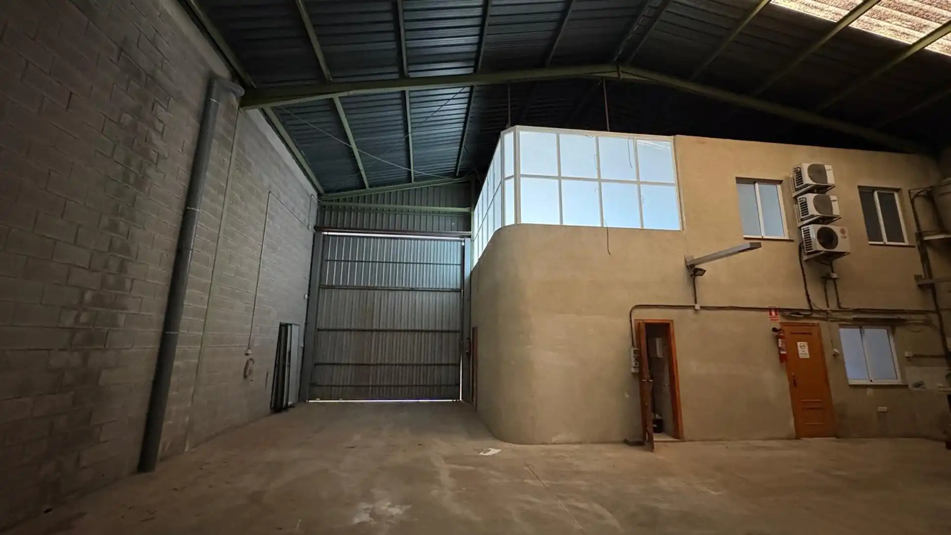 Industrial buildings for sale in La Vall d'Uixó