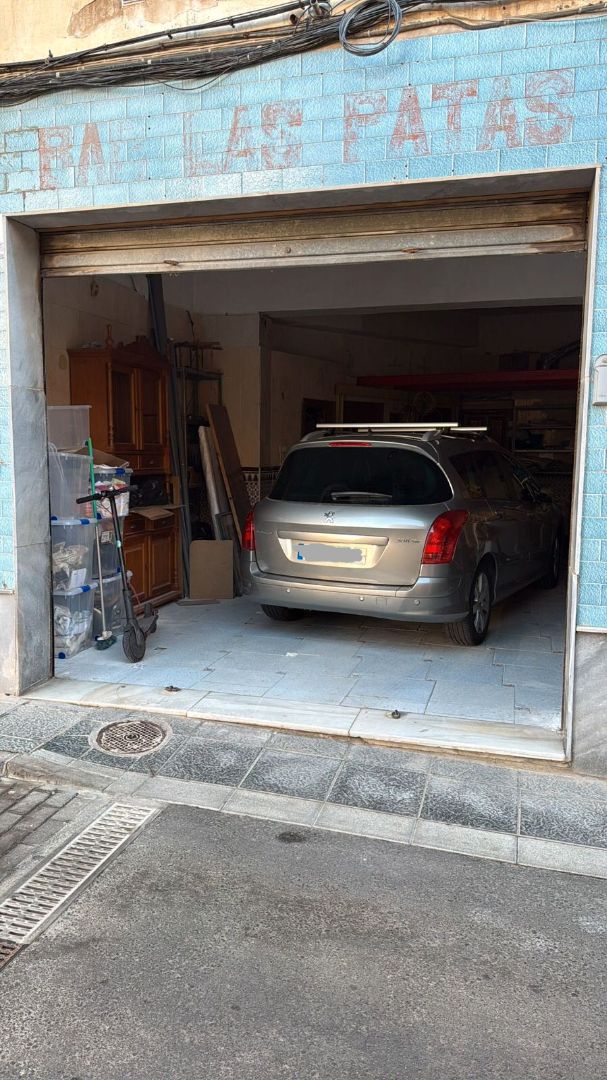 Aparcament de Pis en venda en  Almería Capital