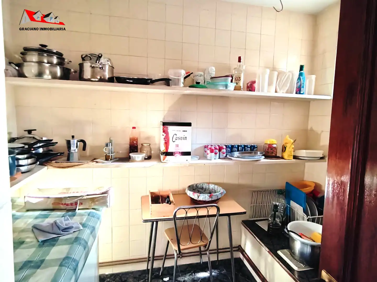 Cuina de Casa adosada en venda en Albacete amb Terrassa, Moblat i Forn