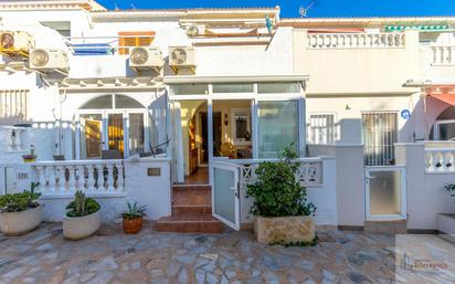 Exterior view of House or chalet for sale in Torrevieja  with Air Conditioner and Terrace