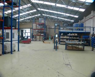 Nau industrial de lloguer en Oyón-Oion