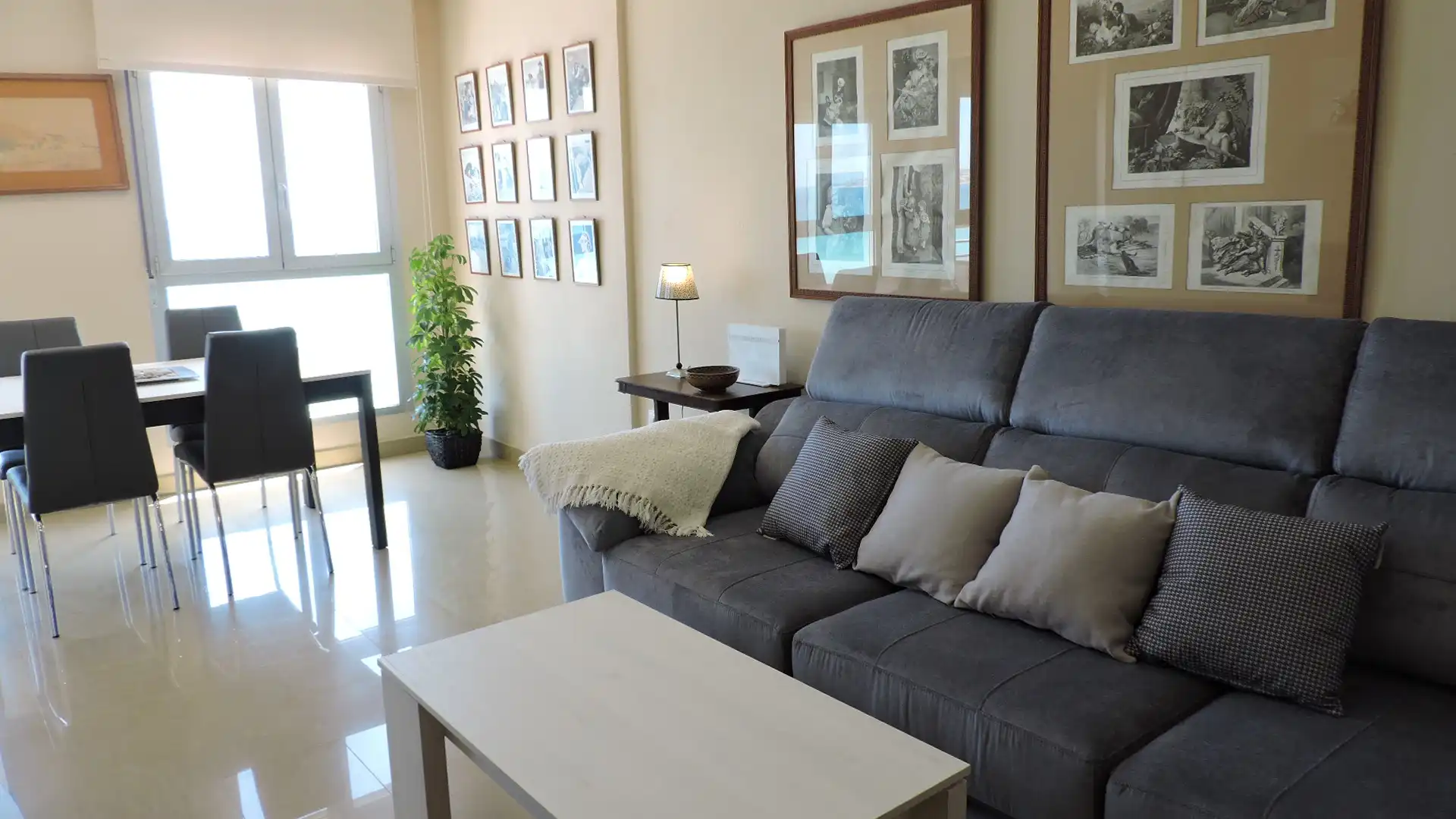 Apartments for rent in Calle de la Virgen del Socorro, Raval Roig - Virgen del Socorro