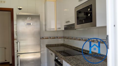 Foto 4 de Pis en venda a Calle Margarita Nelken, 18, El Carbayedo - El Quirinal, Avilés