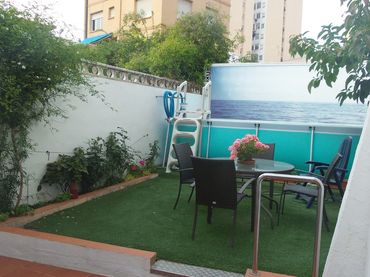 Casa amb balcó en venda a Carrer de Sant Pasqual