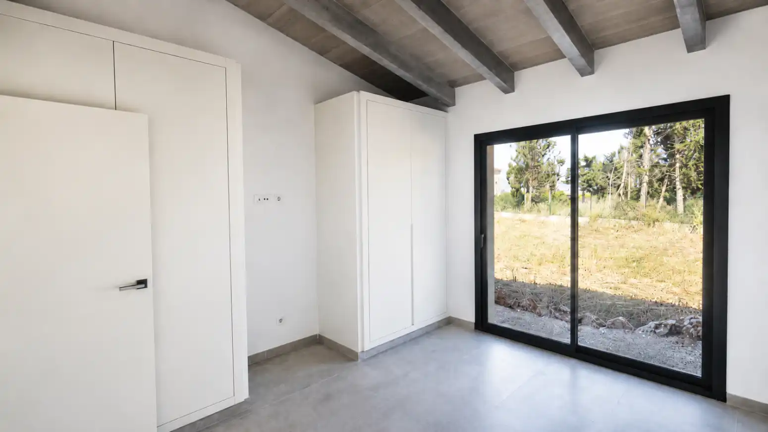 Houses for sale in Muro  with Air Conditioner, Heating and Private garden
