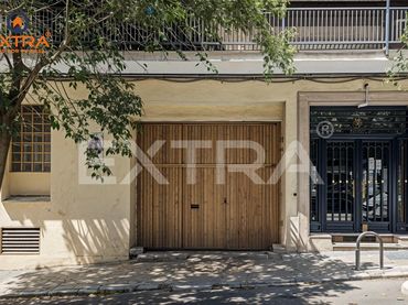 Local comercial en venda a Calle CANILLAS