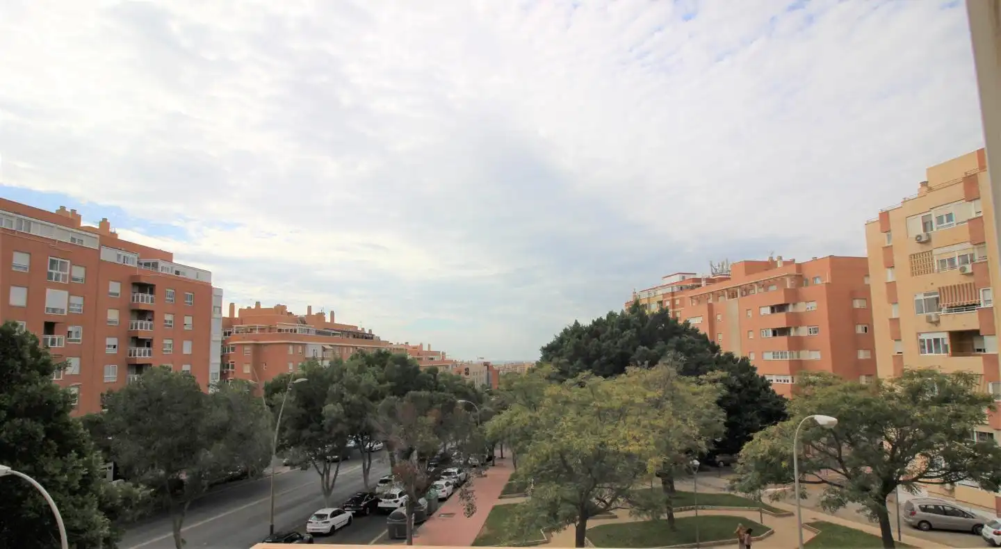 Flat for rent in Almería, Almería