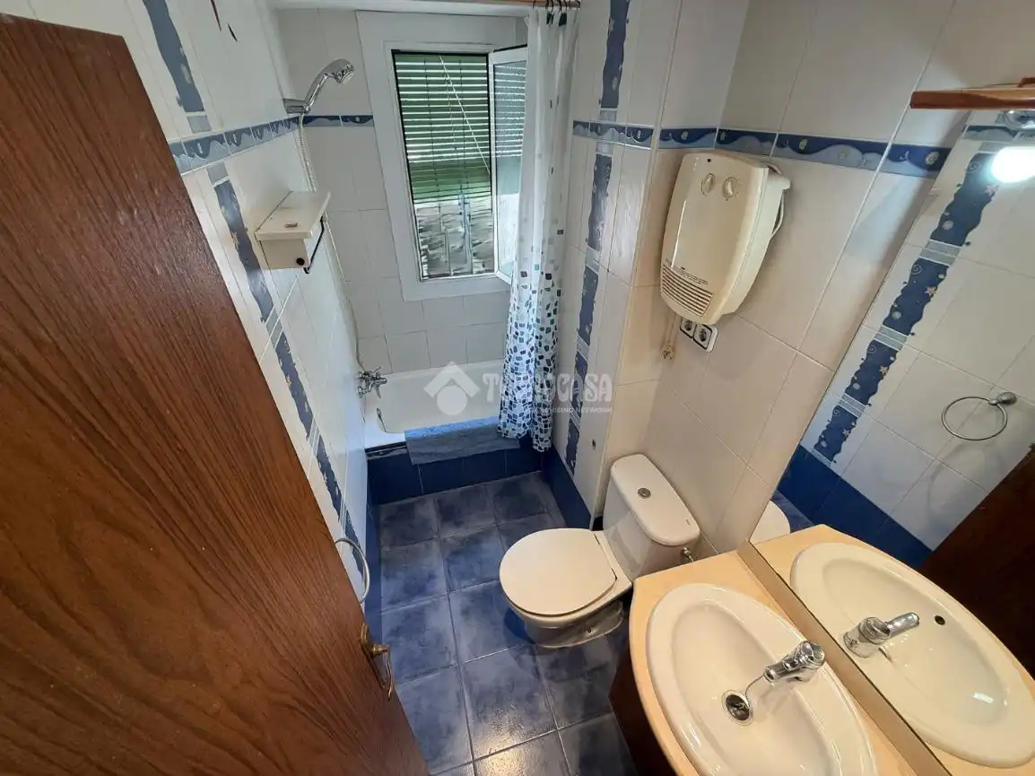 Baño de Piso en venta en Zaragoza con Calefacción