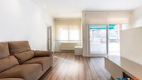 Living room of Flat for sale in Sabadell  with Air Conditioner, Heating and Balcony