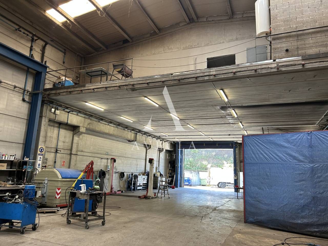 Industrial buildings to rent in Parets del Vallès  with Alarm
