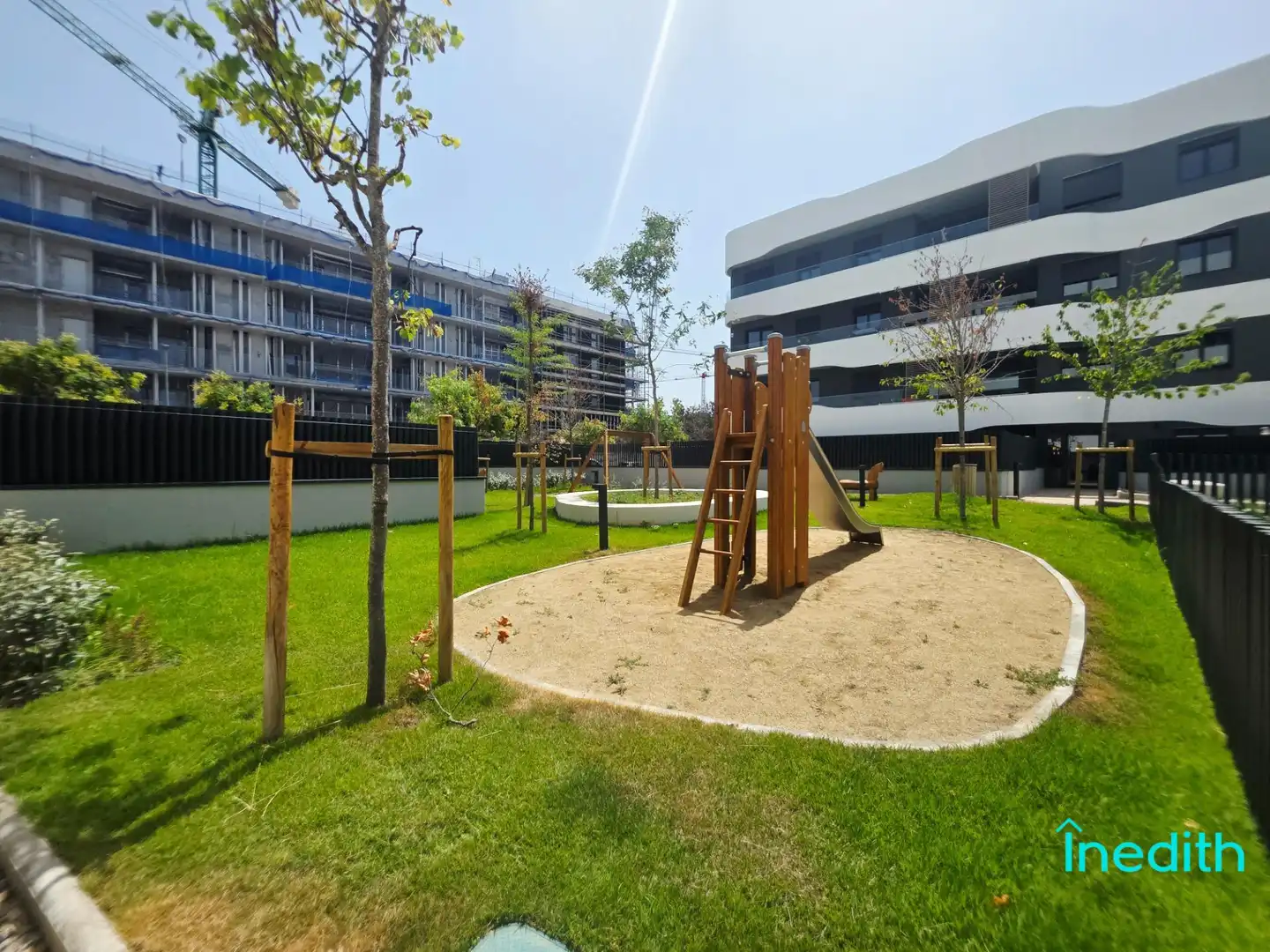 Vista exterior de Piso en venta en Sant Pere de Ribes con Aire acondicionado, Calefacción y Jardín privado