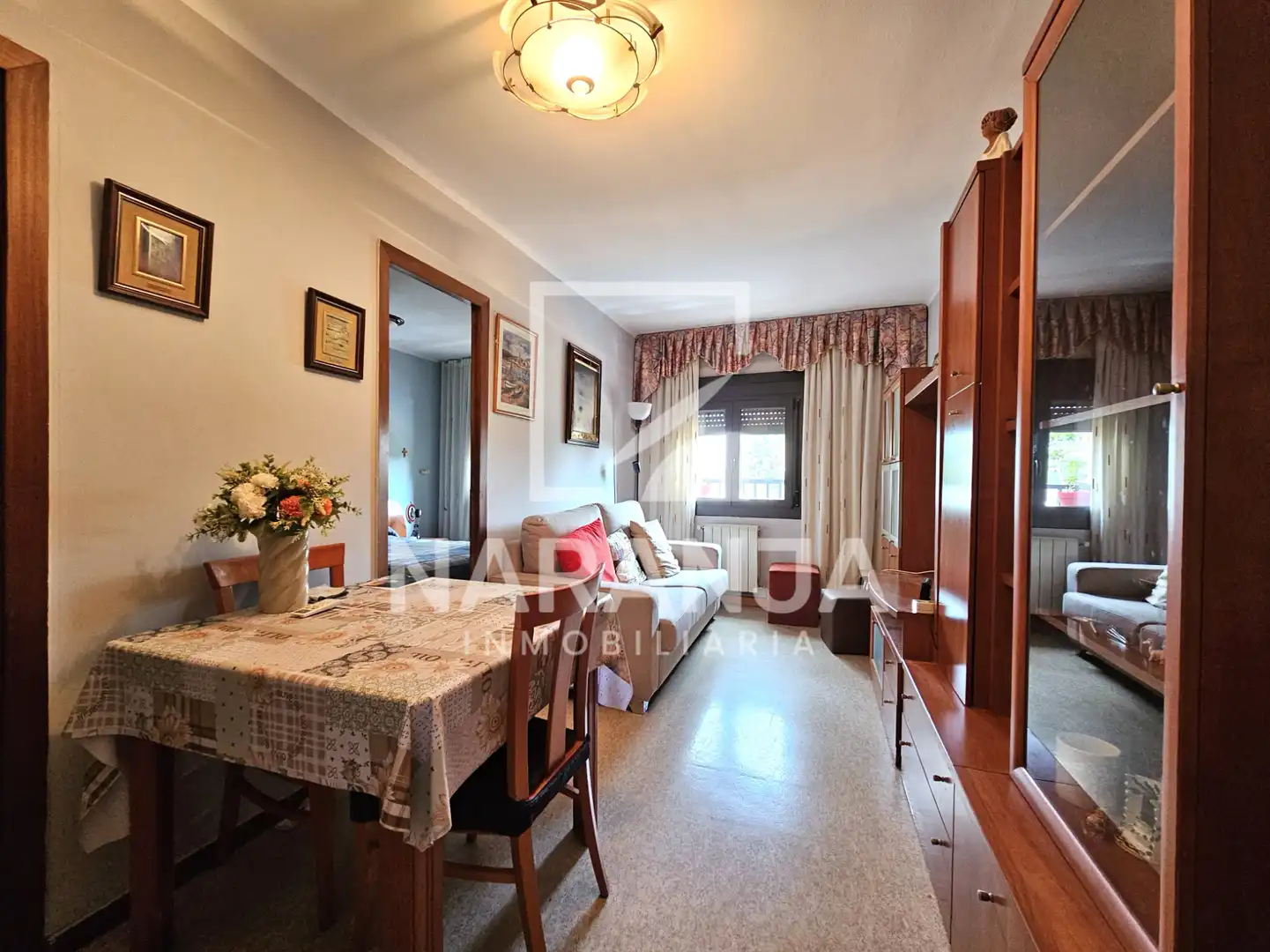Bedroom of Flat for sale in Barcelona