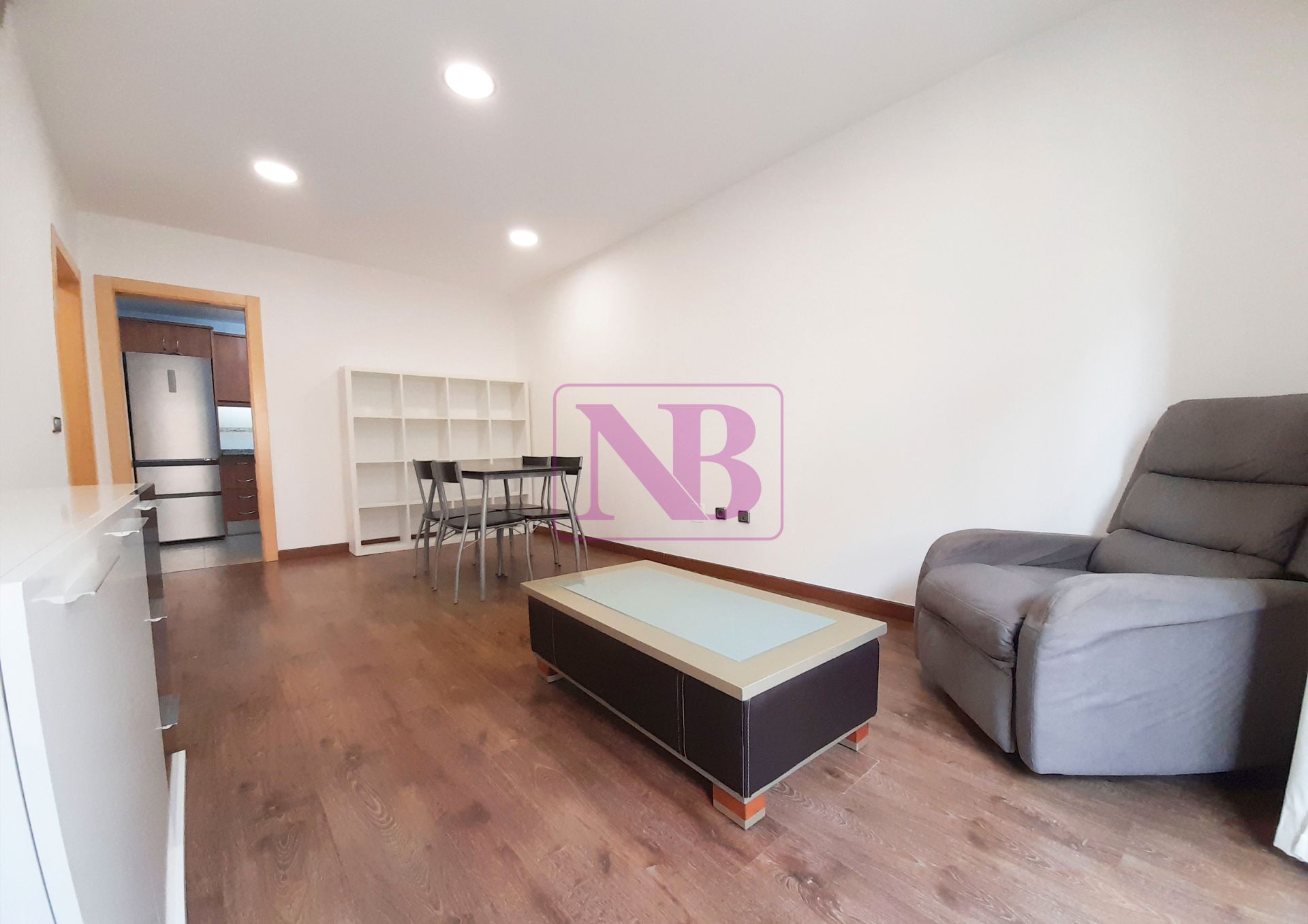 Sala d'estar de Pis en venda en Montbrió del Camp amb Aire condicionat, Calefacció i Moblat