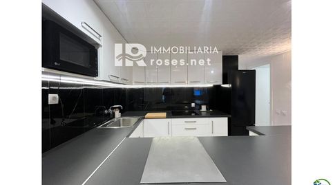 Foto 5 de Pis en venda a Poblat Tipic, Moxó - Sant Mori, Empuriabrava