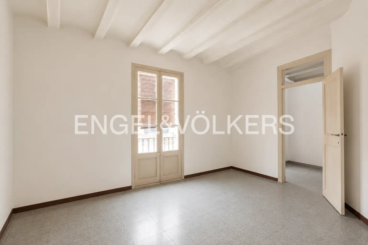 Appartamento con terrazza in vendita a Ciutat Vella, imagen 2