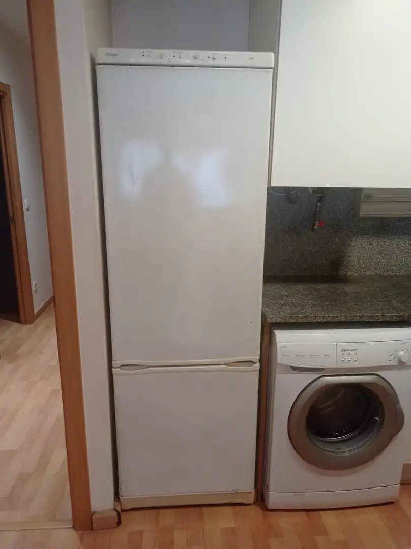 Cuina de Planta baixa de lloguer en Girona amb Calefacció, Terrassa i Balcó