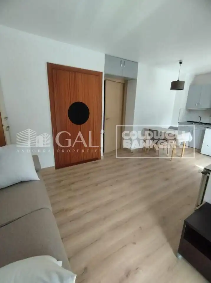 Study for rent in Encamp  with Heating, Parquet flooring and Terrace