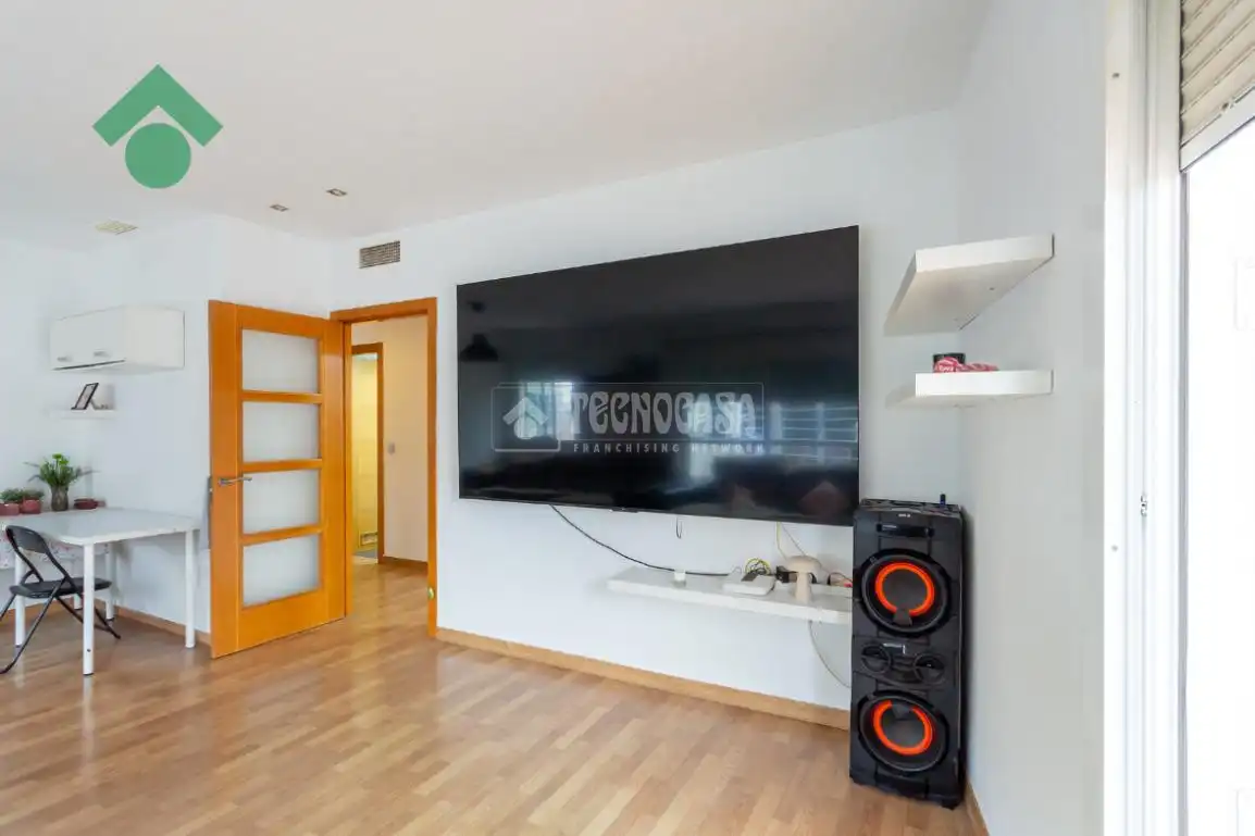 Living room of Attic for sale in Rincón de la Victoria  with Terrace and Community pool