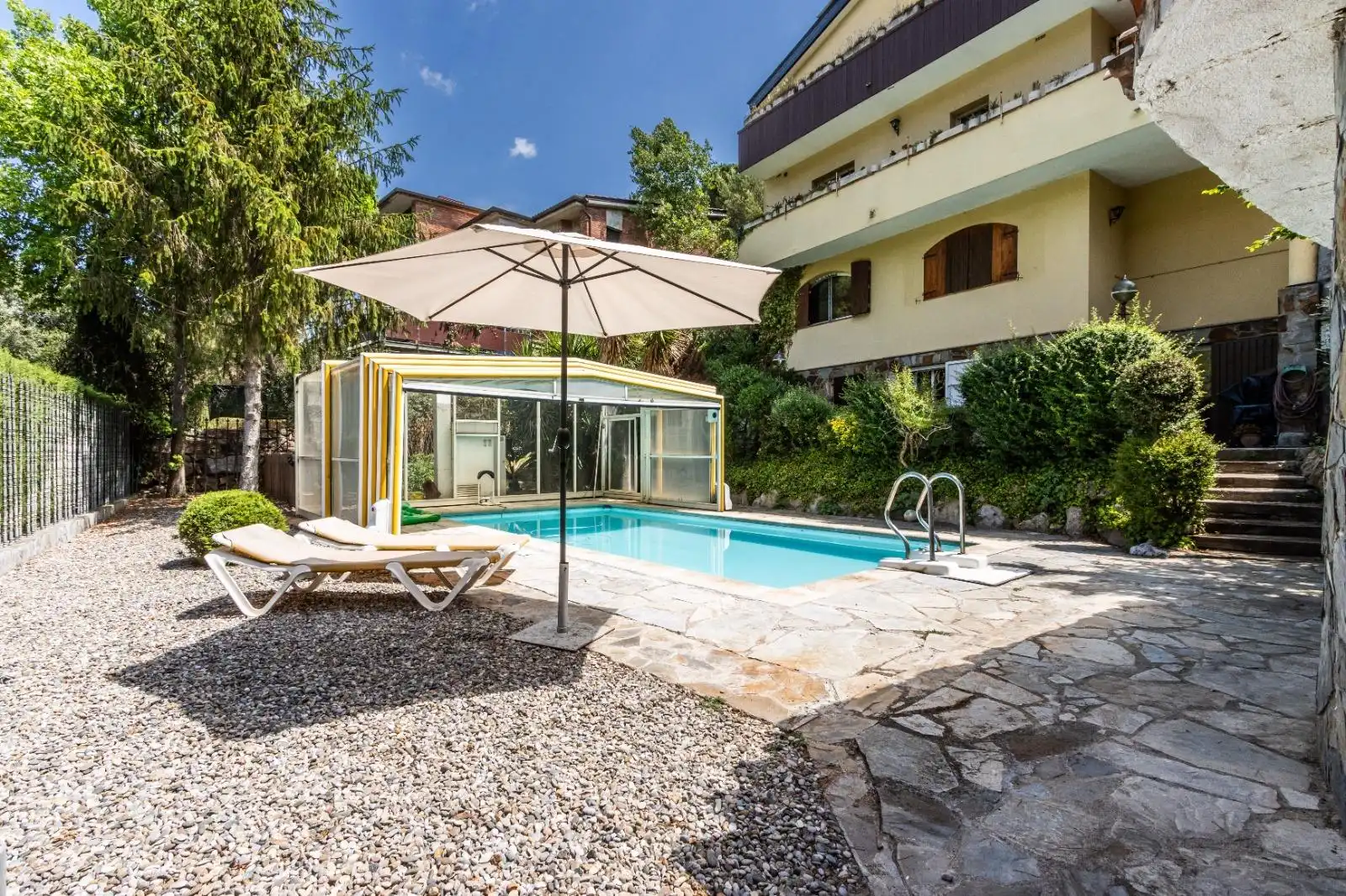 Houses for sale in Airesol