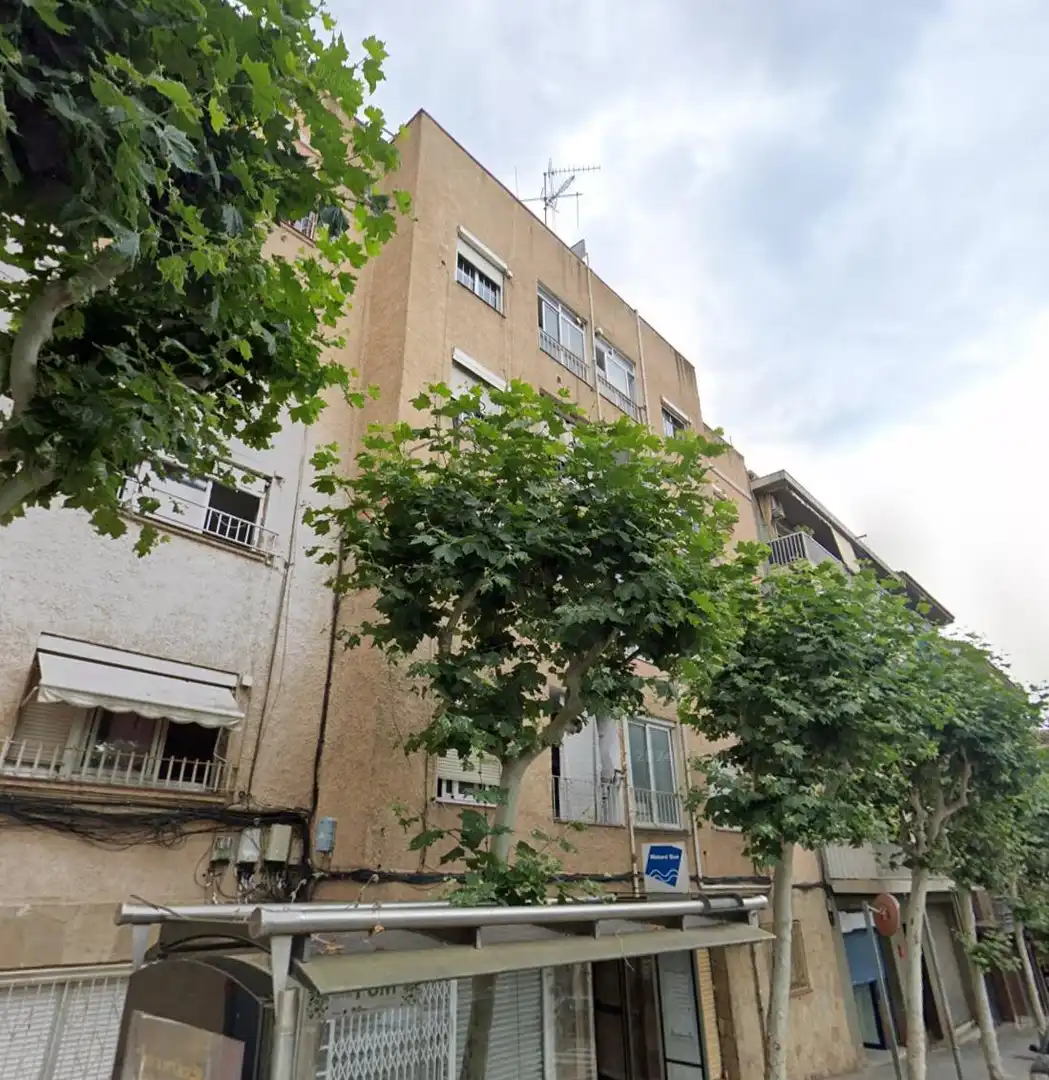 Piso con ascensor en venta en Cerdanyola, imagen 2