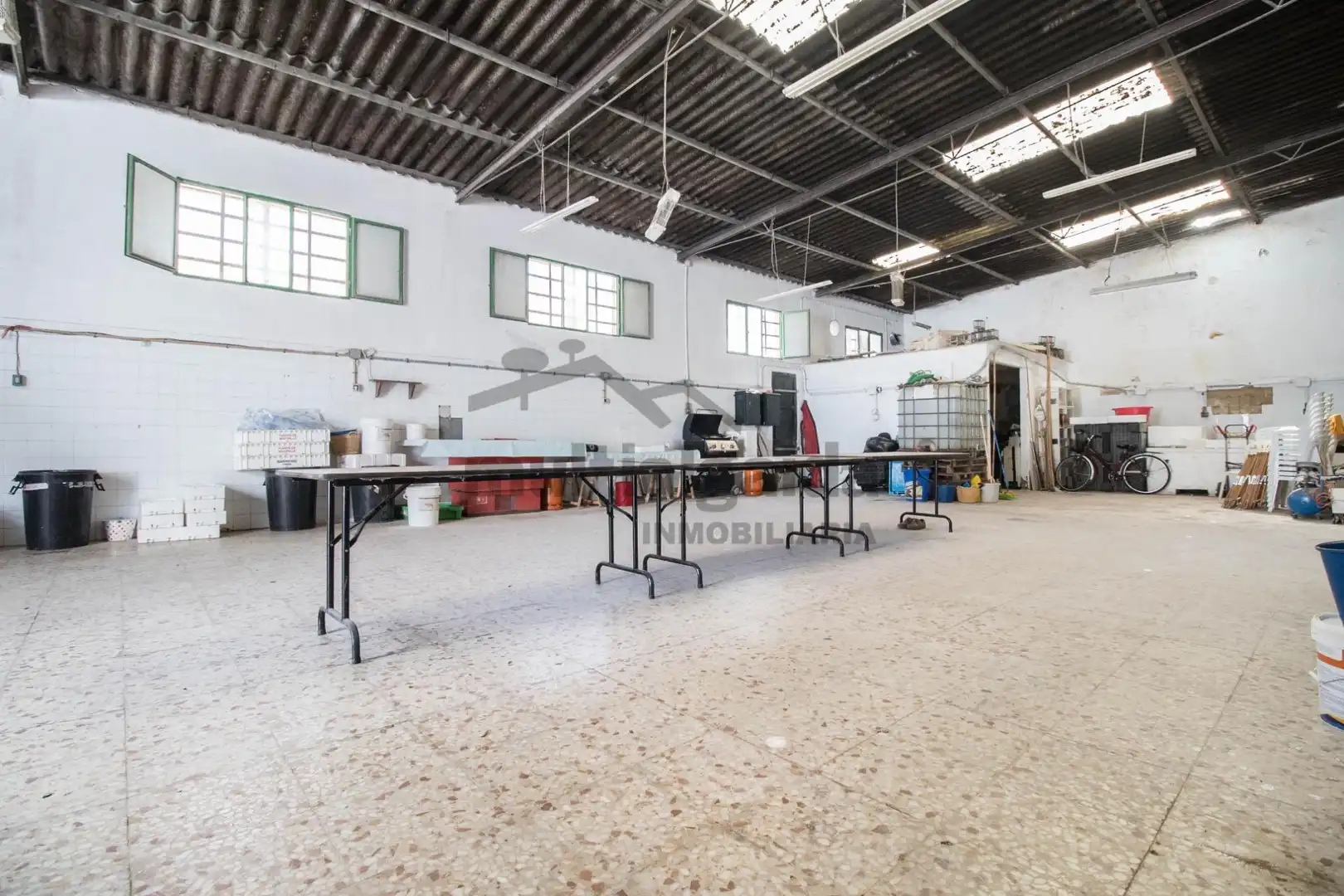 Industrial buildings for sale in Bonanza - Avda de Huelva - Barrio Andalucia