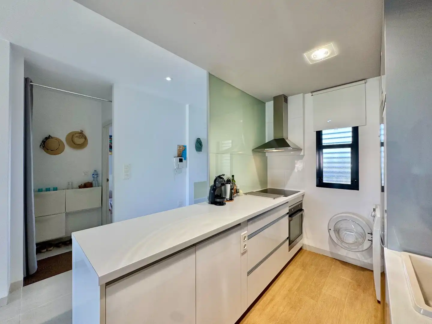 Cuina de Apartament en venda en Orihuela amb Jardí privat, Traster i Piscina